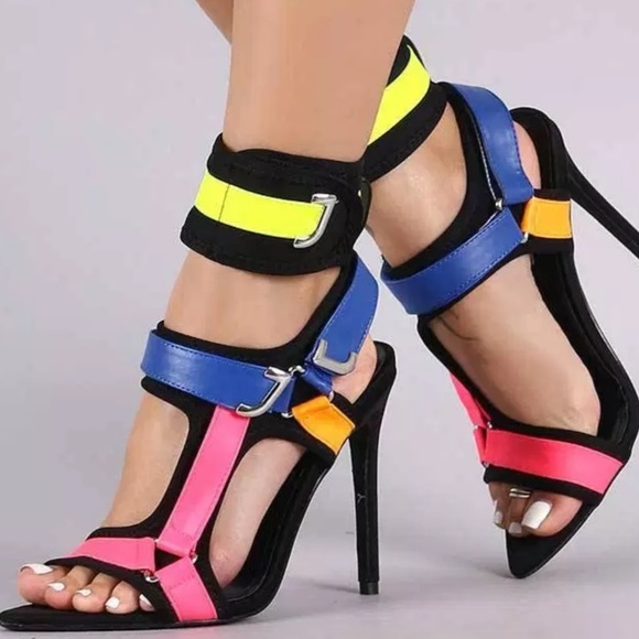 Last 5.5, Neon harness strap pointed Heels - Picture 3 of 7